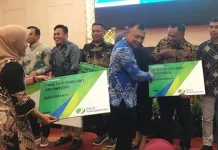 Anggota DPRD se Sultra Resmi Dijamin BPJAMSOSTEK, Iurannya Ditanggung APBD Anggota DPRD se Sultra Resmi Dijamin BPJSTK, Iurannya Ditanggung APBD