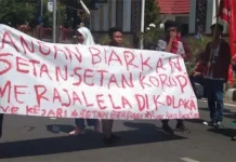 Penggiat Anti Korupsi Minta Kejari Serius Usut Kasus Korupsi di Kolaka Penggiat Anti Korupsi Minta Kejari Serius Usut Kasus Korupsi di Kolaka