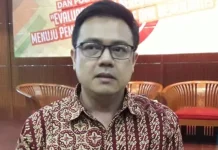 Evaluasi Pemilu, LIPI Usul Presidential Threshold Dihapus Kepala Pusat Penelitian Politik Lembaga Ilmu Pengetahuan Indonesia (LIPI) Firman Noor
