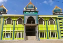 Bantuan Renovasi Pembangunan Masjid Ladongi “Disunat’ Bantuan Renovasi Pembangunan Masjid Ladongi "Disunat'