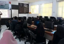Siswa SMK Darul Muhlisin Kenali Dampak Radikalisme Lewat Animasi Gencar Aksi Migrasi, Baru 60 Persen Pengguna Telkomsel di Sultra Pakai 4G
