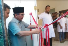 Bupati Butur Resmikan Pabrik Kelapa di Kulisusu Utara Bupati Butur Resmikan Pabrik Kelapa di Kulisusu Utara