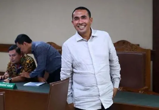 MA Bebaskan Umar Samiun dari Kasus Suap Mantan Hakim MK Samsu umar abdul samiun