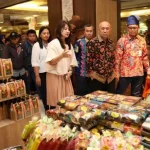 Menkop UKM Minta Daerah Siapkan Produk Unggulan Menkop UKM Minta Daerah Siapkan Produk Unggulan