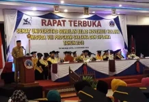 Wagub Sultra Hadiri Wisuda Mahasiswa USN Kolaka Wagub Sultra Hadiri Wisuda Mahasiswa USN Kolaka
