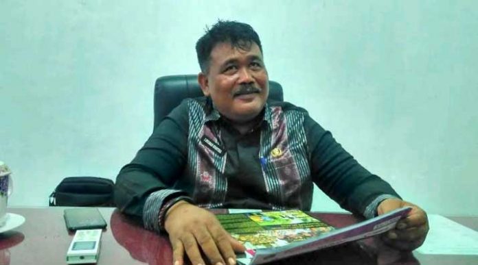 Kepala Dinas Koperasi dan UKM Kolaka, I Nyoman Suastika