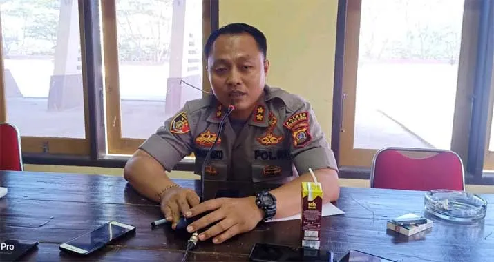 Wartawan di Kolut Unjuk Rasa, Kecam Pernyataan Kapolsek Batu Putih