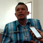 Petani di Baubau Diberi Bantuan Benih Bawang Merah Kepala Dinas Pertanian Kota Baubau, Muhammad Rais