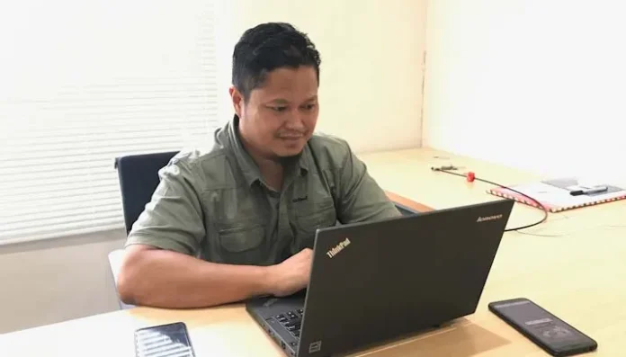 Manager Network Service PT Telkomsel Branch Kendari, Teksan Ismail