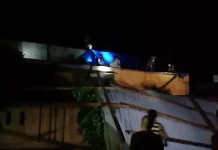 Angin Kencang Terjang Satu Rumah Warga di Bombana