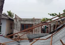 Angin Puting Beliung Ubrak-abrik Rumah Warga di Pulau Wangiwangi