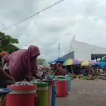 Pemkot Baubau Segera Tertibkan Pedagang Ikan di Pasar Wameo Pemkot Baubau Segera Tertibkan Pedagang Ikan di Pasar Wameo