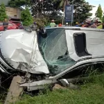 Sempat Tertidur, Pengendara Mobil Pajero Sport di Kendari Tabrak Tiang Listrik Sempat Tertidur, Pengendara Mobil Pajero Sport di Kendari Tabrak Tiang Listrik