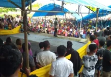 Warga Padati Roadshow Aswadi Adam di Kulisusu Utara Warga Padati Roadshow Aswadi Adam di Kulisusu Utara