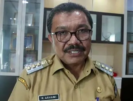 Bupati Wakatobi Arhawi