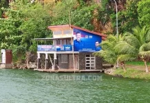 Baruga Aspirasi Rusda Mahmud di Kolut, Berbentuk Cottage di Pantai