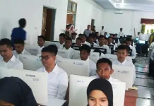 Dapat Nilai Tertinggi, Satu Peserta SKD CPNS Butur Tembus 403 Poin Sesi Pertama SKD CPNS Butur, 44 Orang Lulus Passing Grade