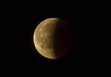 Saksikan Puncak Gerhana Bulan Penumbra di Sultra Dini Hari Nanti Saksikan Puncak Gerhana Bulan Penumbra di Sultra Dini Hari Nanti