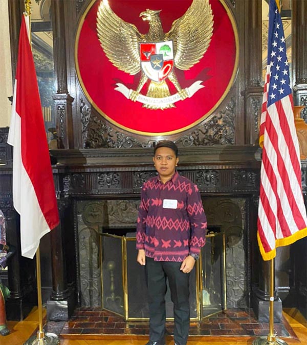 Muhammad Kurniawan Rachman, Putra Sultra yang Jadi Dosen di Kampus Donal Trump