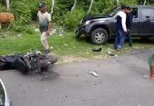 Warga Mubar Tewas dalam Laka Lantas Mobil vs Sepeda Motor Warga Mubar Tewas dalam Laka Lantas Mobil vs Sepeda Motor