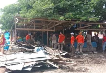 Kumuh, Lapak Pedagang Pasar Raya Mekongga Direlokasi Kumuh, Lapak Pedagang Pasar Raya Mekongga Direlokasi