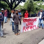 Pemotongan Dana RTLH Diadukan ke DPRD Kolaka Utara Pemotongan Dana RTLH Diadukan ke DPRD Kolaka Utara