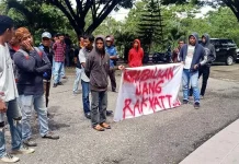 Pemotongan Dana RTLH Diadukan ke DPRD Kolaka Utara Pemotongan Dana RTLH Diadukan ke DPRD Kolaka Utara