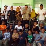 Puluhan Anak di Kendari Ikut Sunatan Massal Puluhan Anak di Kendari Ikut Sunatan Massal