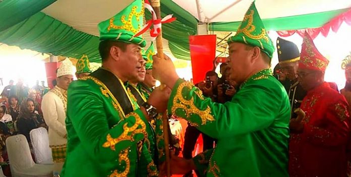 HUT Konut ke-13 Danrem dan Kapolda Dianugerahi Gelar Tadu Tamalaki