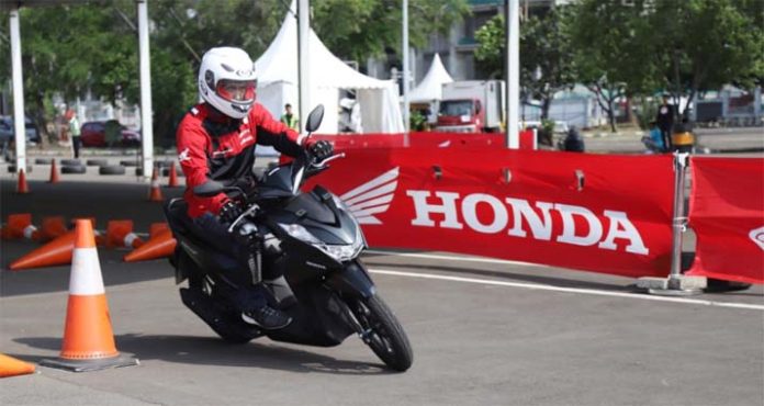 Launching New Honda Beat di Kendari Dimeriahkan Budi Doremi dan Berhadiah Langsung