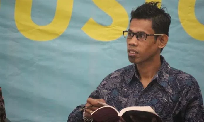 Sadli, antara Profesi, Hak Masyarakat, dan Penguasa