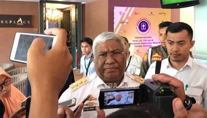 ali mazi Gubernur Sultra Ali Mazi