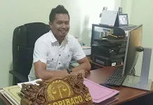 Pjs Kades di Kolut Jadi Tersangka Kasus Dugaan Korupsi Dana Desa, Kerugian Negara Rp293 juta kasi intelejen kajari Kolut, Basri Baco