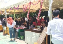 SMAN 9 Kendari Tumbuhkan Jiwa Kewirausahaan Siswa Lewat Bazar Kuliner