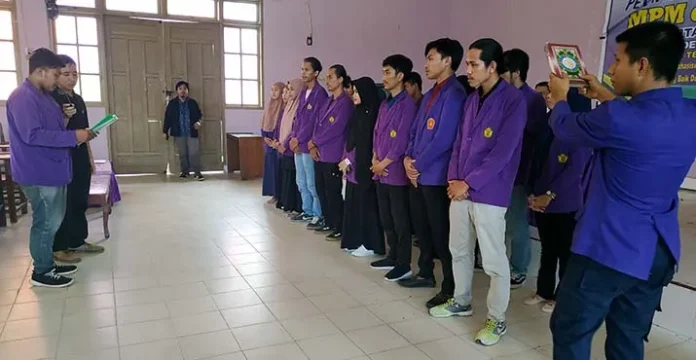 Pengurus MPM dan BEM Unilaki Resmi Dilantik