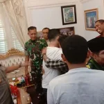 Pemuda yang Terlibat Tawuran di Baubau Akhirnya Berdamai Pemuda yang Terlibat Tawuran di Baubau Akhirnya Berdamai