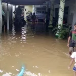 Saluran Tersumbat, Sejumlah Rumah di Bombana Terendam Banjir Saluran Tersumbat, Sejumlah Rumah di Bombana Terendam Banjir