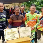 Amblas Pascabanjir, Dua Jembatan di Kolut Mulai Digunakan Amblas Pascabanjir, Dua Jembatan di Kolut Mulai Digunakan