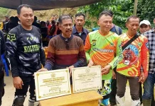 Amblas Pascabanjir, Dua Jembatan di Kolut Mulai Digunakan Amblas Pascabanjir, Dua Jembatan di Kolut Mulai Digunakan