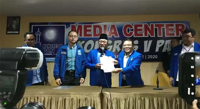kongres pan Kongres V PAN, Zulkifli Hasan Resmi Daftar Caketum PAN