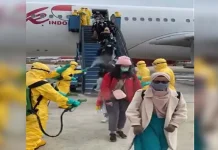 Foto: Mahasiswa Asal Sultra dari Wuhan Tiba di Tanah Air Foto: Mahasiswa Asal Sultra dari Wuhan Tiba di Tanah Air