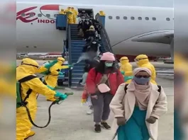 Foto: Mahasiswa Asal Sultra dari Wuhan Tiba di Tanah Air Foto: Mahasiswa Asal Sultra dari Wuhan Tiba di Tanah Air