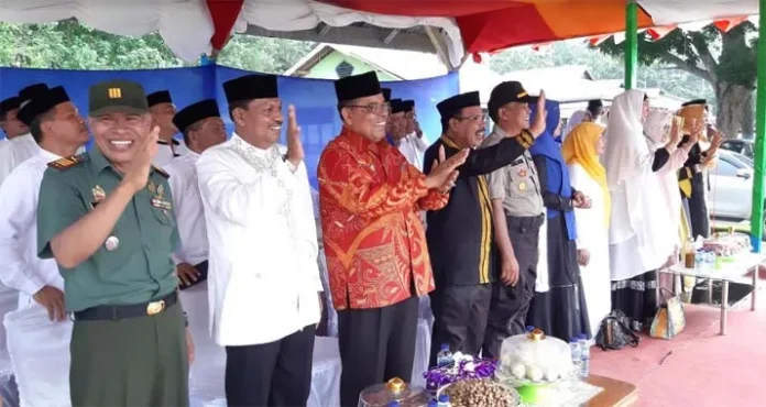 mubar Buka MTQ, Wabup Mubar Harap Peserta Bisa Mengamalkan Nilai Nilai Al Qur'an