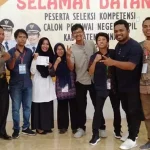 Pernah 10 Kali Gagal, Muliati Raih Nilai Tertinggi SKD CPNS Muna Pernah 10 Kali Gagal, Muliati Raih Nilai Tertinggi SKD CPNS Muna