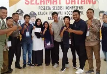 Pernah 10 Kali Gagal, Muliati Raih Nilai Tertinggi SKD CPNS Muna Pernah 10 Kali Gagal, Muliati Raih Nilai Tertinggi SKD CPNS Muna