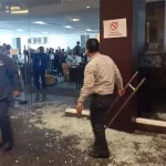 Kericuhan di Kongres PAN, Saling Lempar hingga Luka-luka Kericuhan di Kongres PAN, Saling Lempar hingga Luka-luka