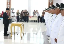 Disurati KPK, Bupati Konsel Ingatkan Kepala Desa Disurati KPK, Bupati Konsel Ingatkan Kepala Desa