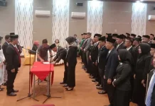 Wabup Konsel Ingatkan Anggota PPK Untuk Hindari Peluang Gugatan Pilkada Wabup Konsel Ingatkan Anggota PPK Untuk Hindari Peluang Gugatan Pilkada