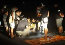 Mayat Perempuan Penuh Darah Ditemukan Warga di Simpang Lima Palagimata Baubau Mayat Perempuan Penuh Darah Ditemukan Warga di Simpang Lima Palagimata Baubau