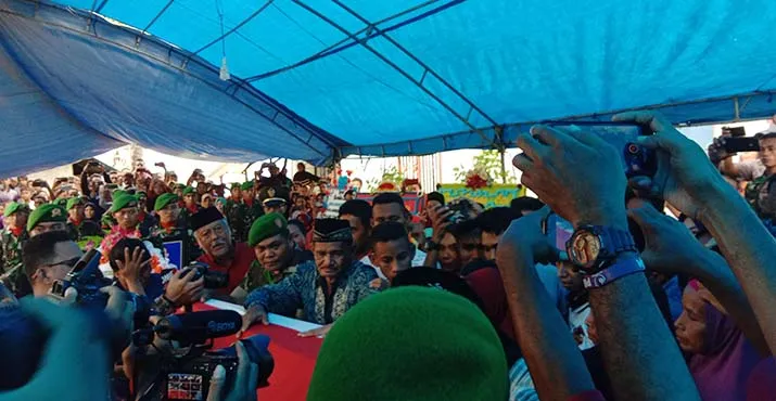 Duka Selimuti Pemakaman Praka Anumerta Risno